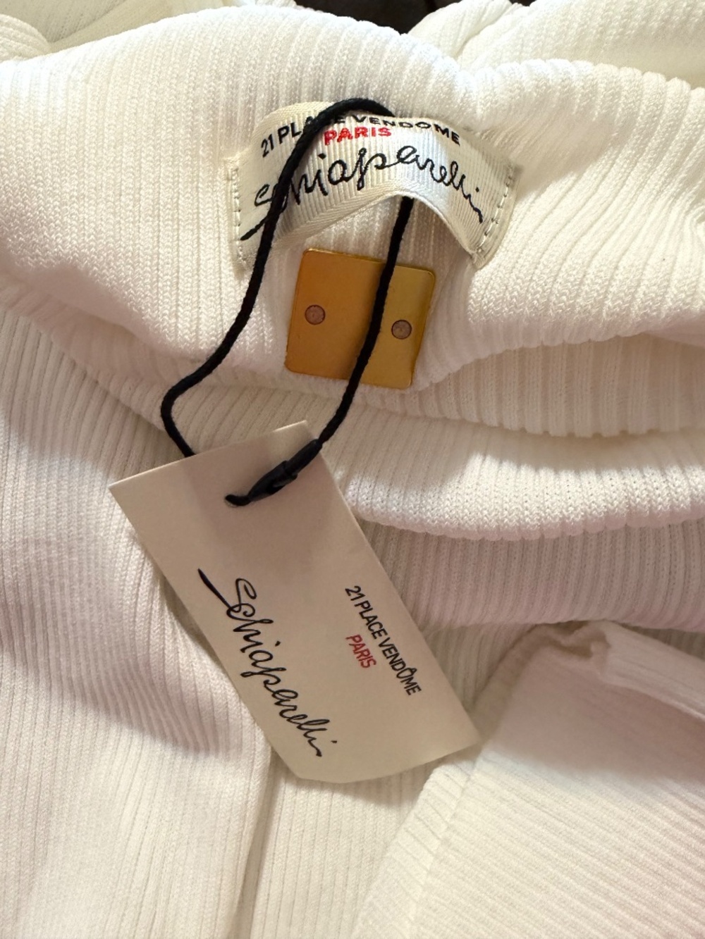Schiapareli Stunning Runway Inspired Ribbed Knit Top with Gold Keyhole Hardware - Picture 8 of 8